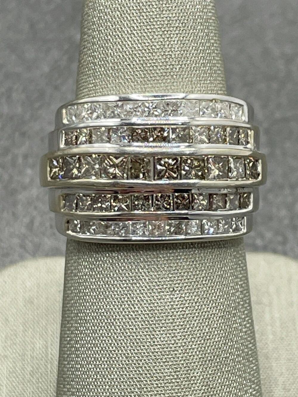 14K White Gold Champagne & White Diamond Princess Cut 5 Row Ring (6218)